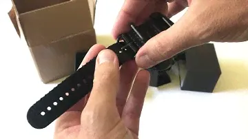 Suunto Core (Alpha Stealth) - Unboxing